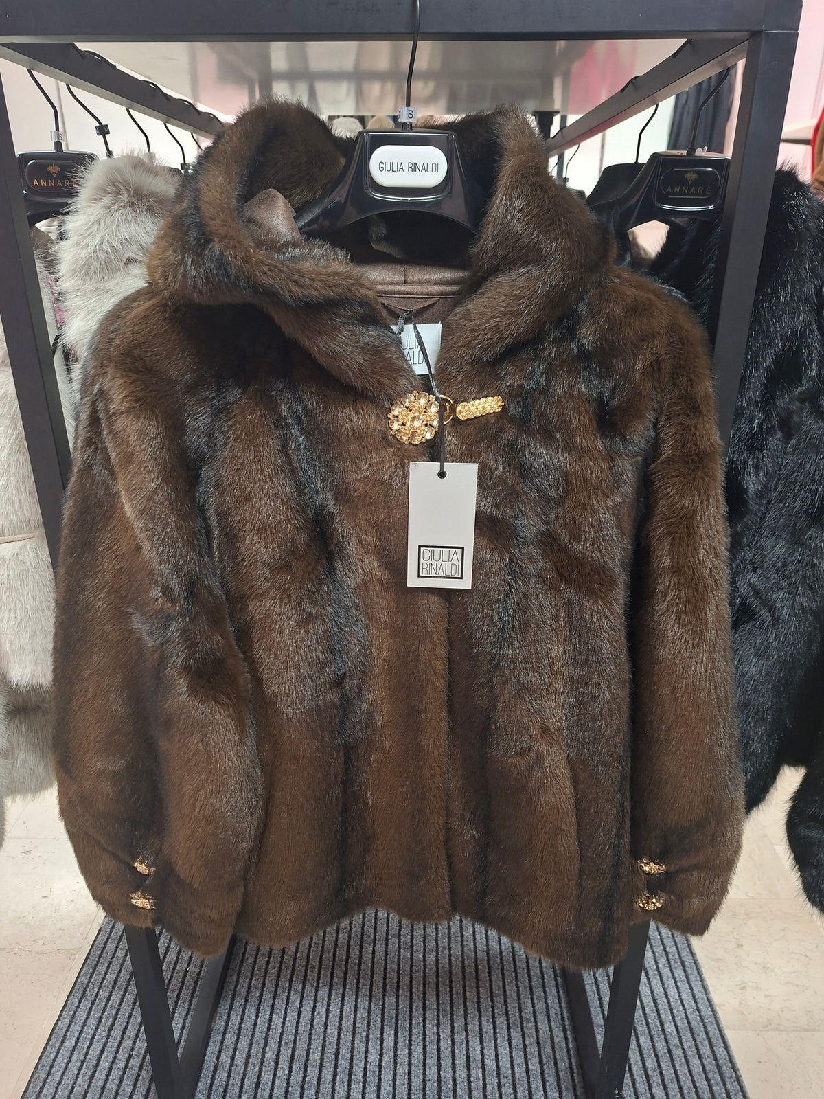 PELLICCIA DONNA ANNARE'